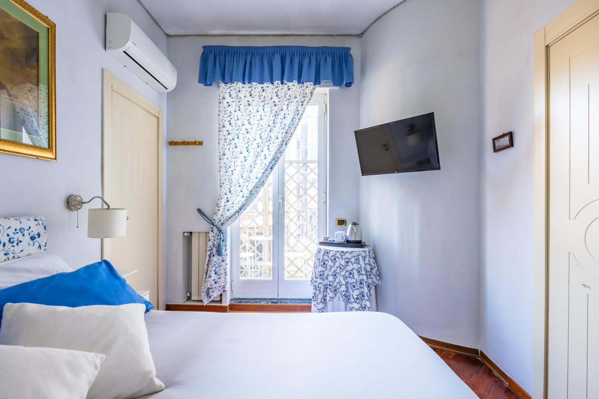 Bed and Breakfast La Casa Di Bruno Napoli Экстерьер фото