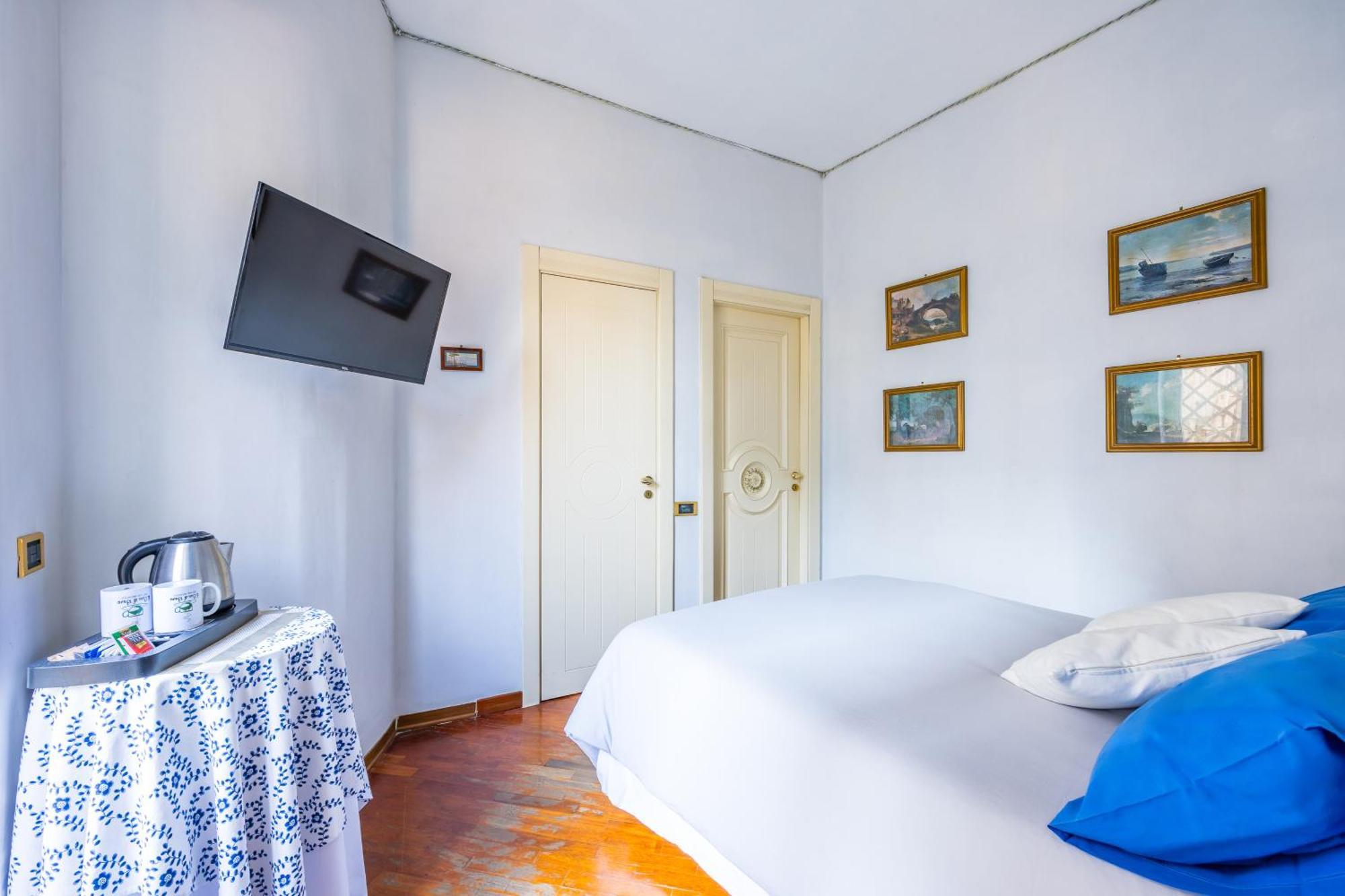 Bed and Breakfast La Casa Di Bruno Napoli Экстерьер фото