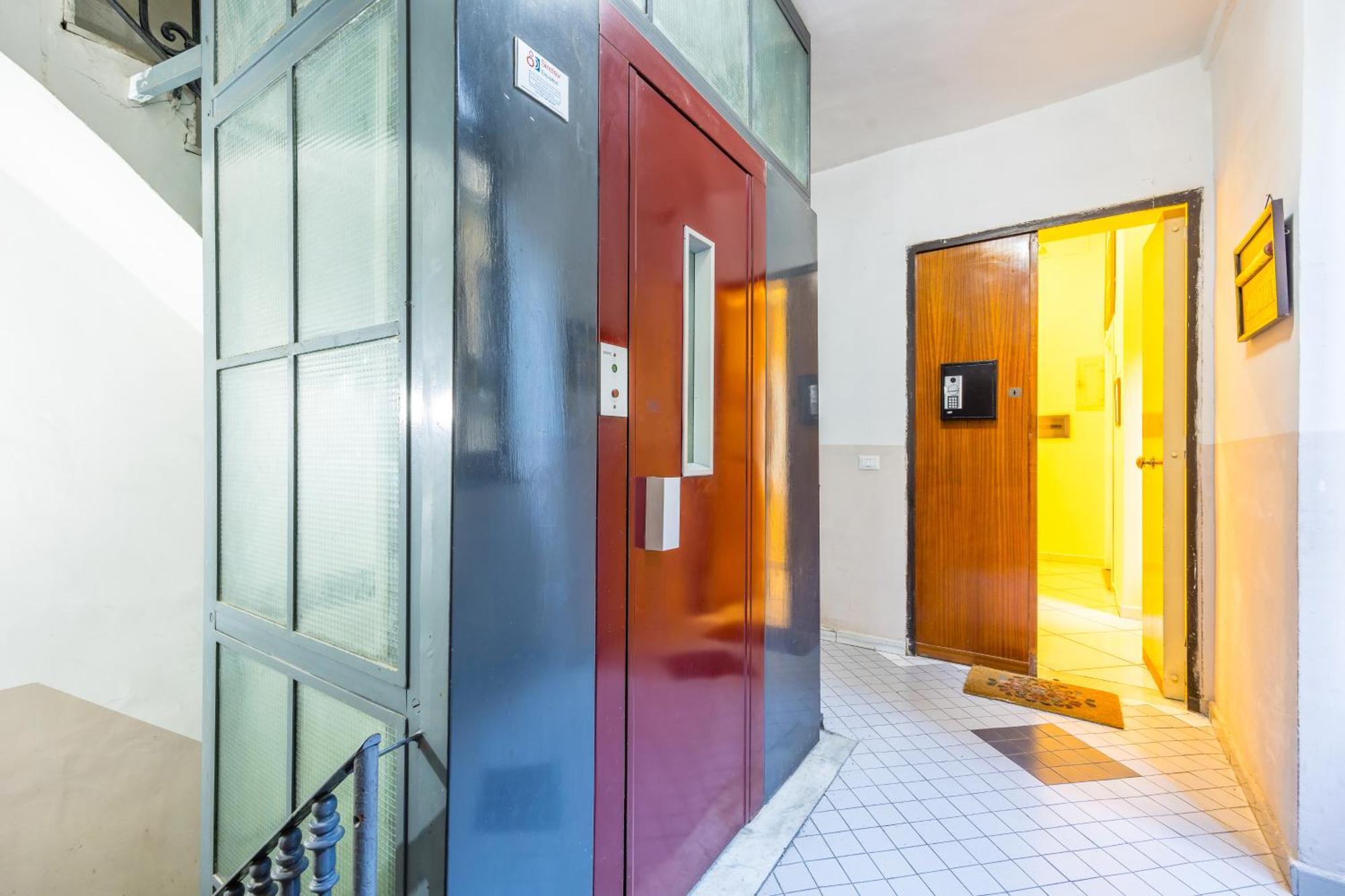 Bed and Breakfast La Casa Di Bruno Napoli Экстерьер фото