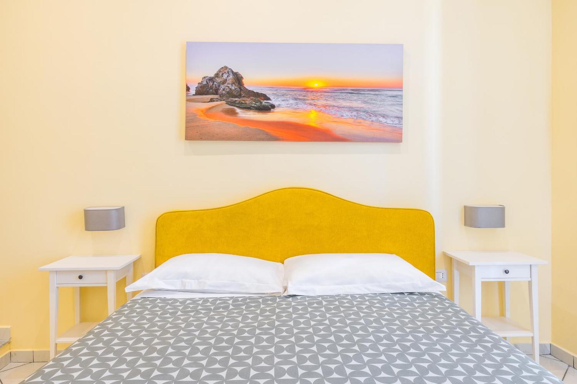 Bed and Breakfast La Casa Di Bruno Napoli Экстерьер фото
