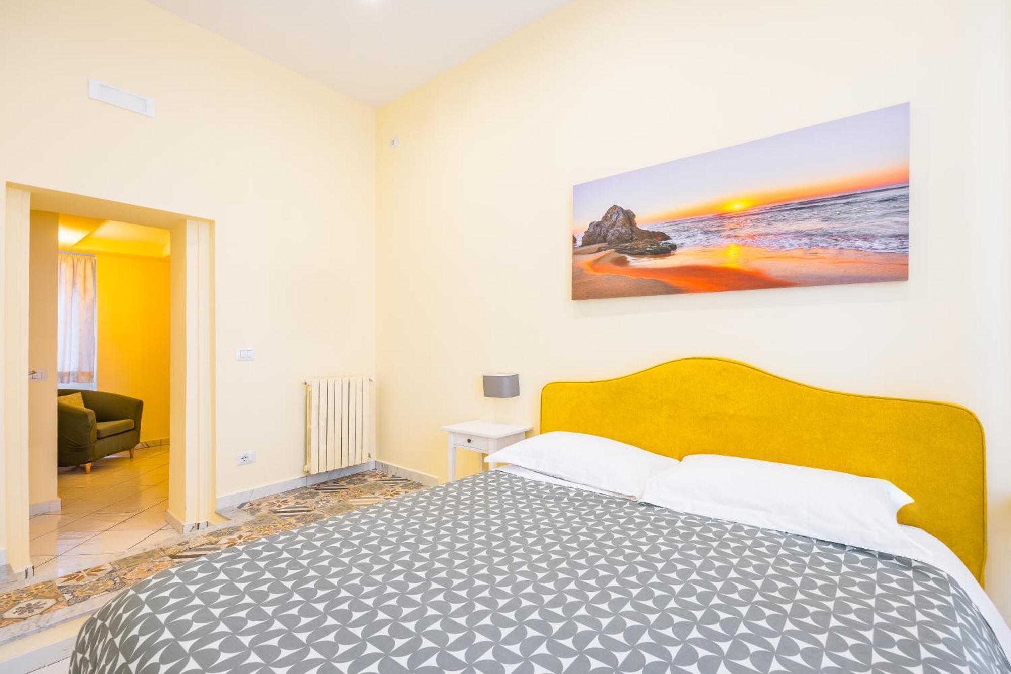 Bed and Breakfast La Casa Di Bruno Napoli Экстерьер фото
