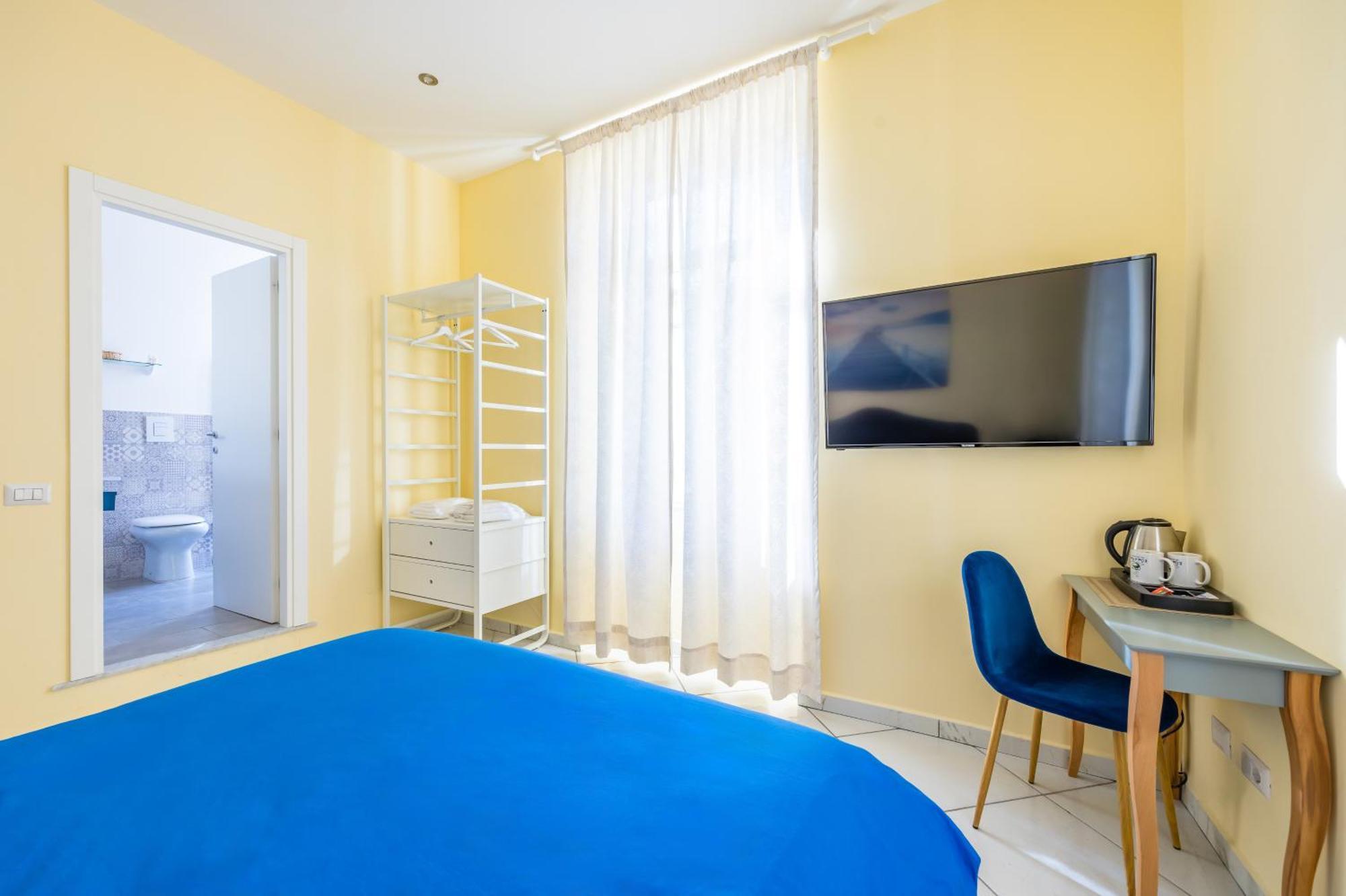 Bed and Breakfast La Casa Di Bruno Napoli Экстерьер фото