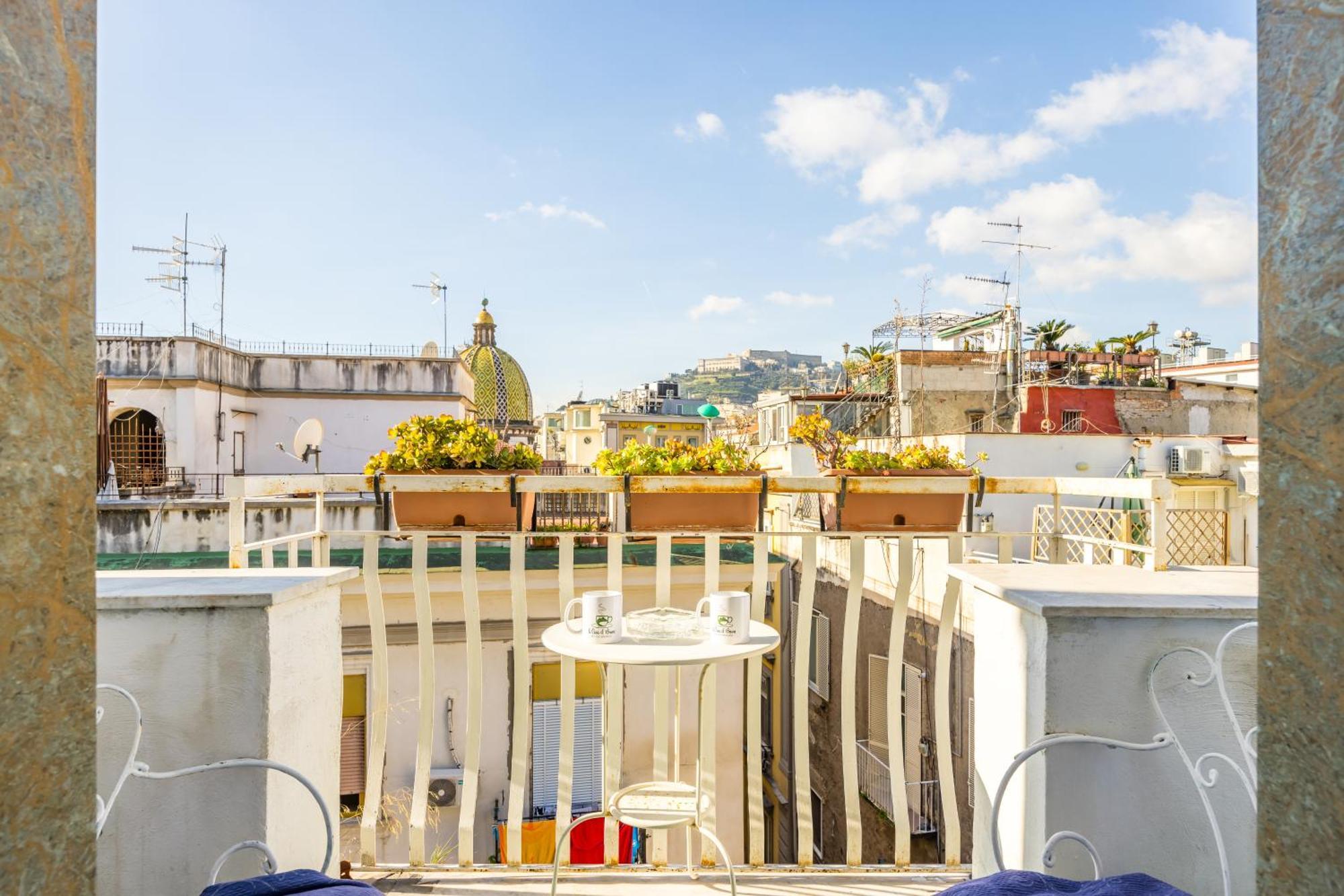 Bed and Breakfast La Casa Di Bruno Napoli Экстерьер фото