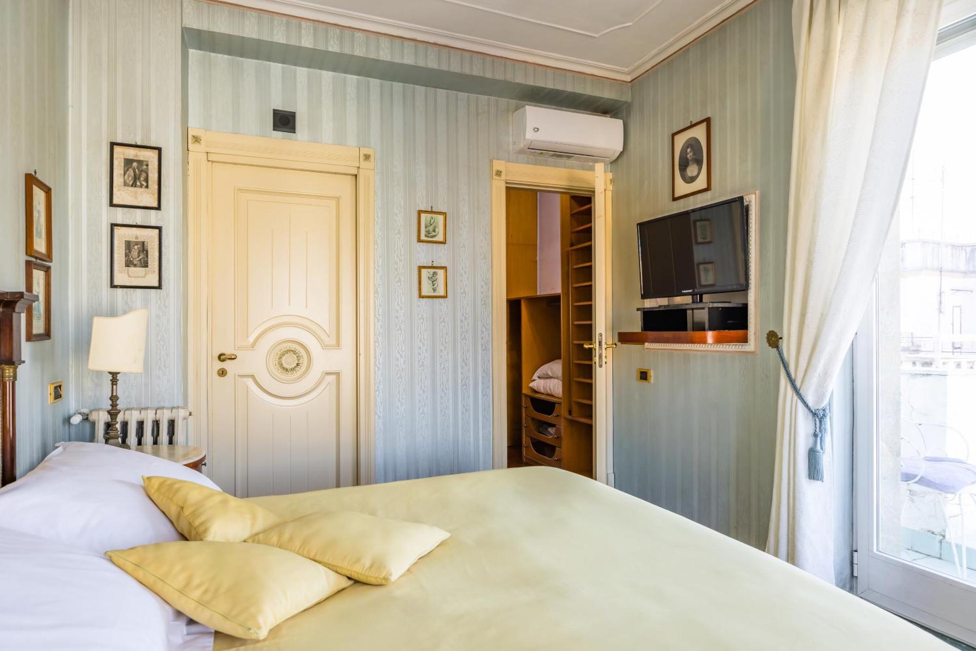 Bed and Breakfast La Casa Di Bruno Napoli Экстерьер фото