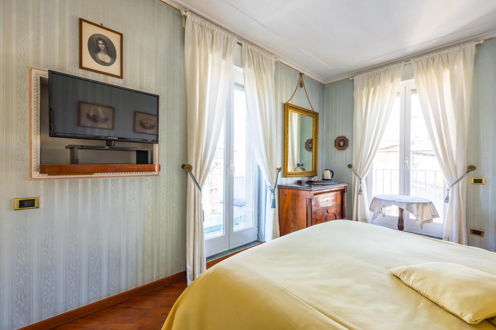 Bed and Breakfast La Casa Di Bruno Napoli Экстерьер фото