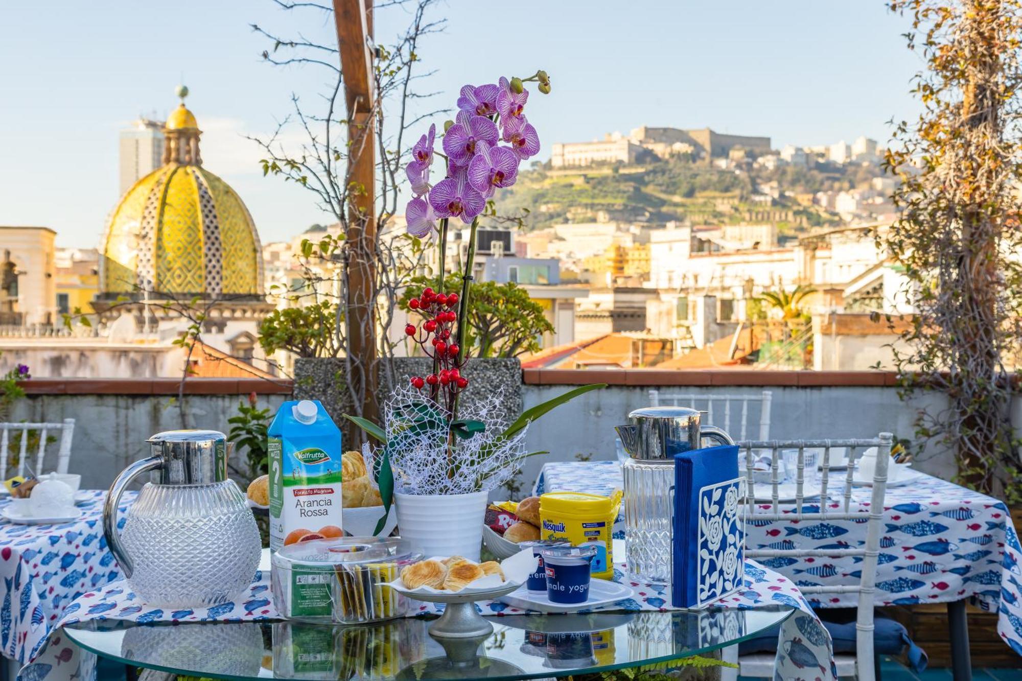 Bed and Breakfast La Casa Di Bruno Napoli Экстерьер фото
